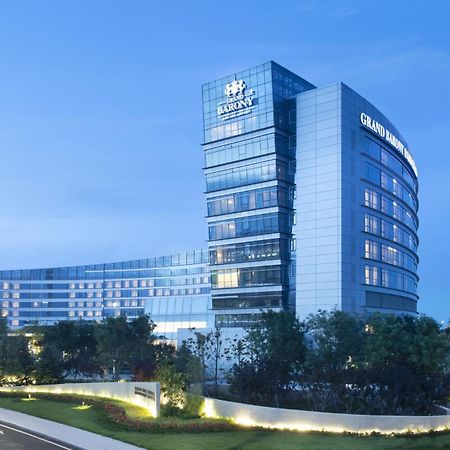 Grand Barony Qingdao Airport Hotel Bagian luar foto