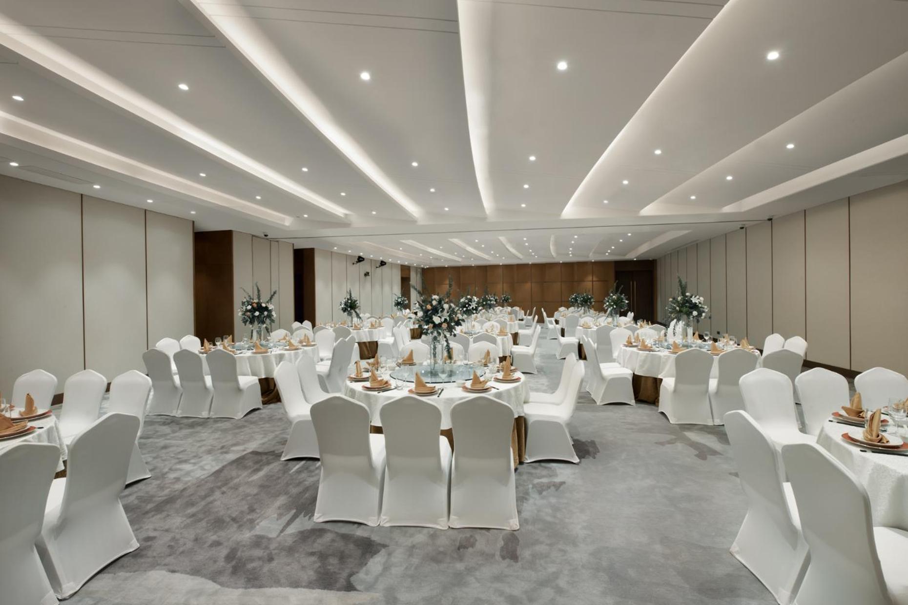 Grand Barony Qingdao Airport Hotel Bagian luar foto