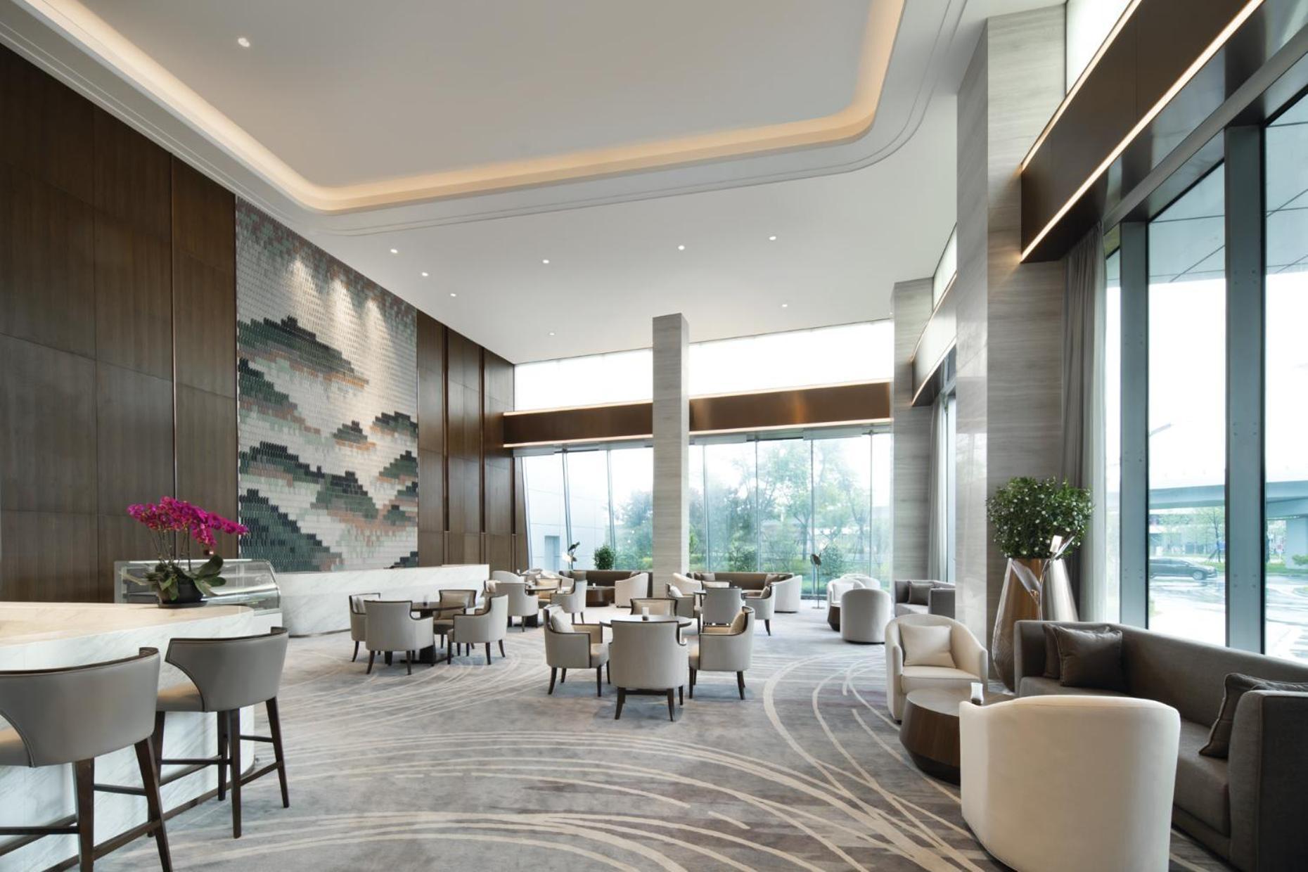 Grand Barony Qingdao Airport Hotel Bagian luar foto