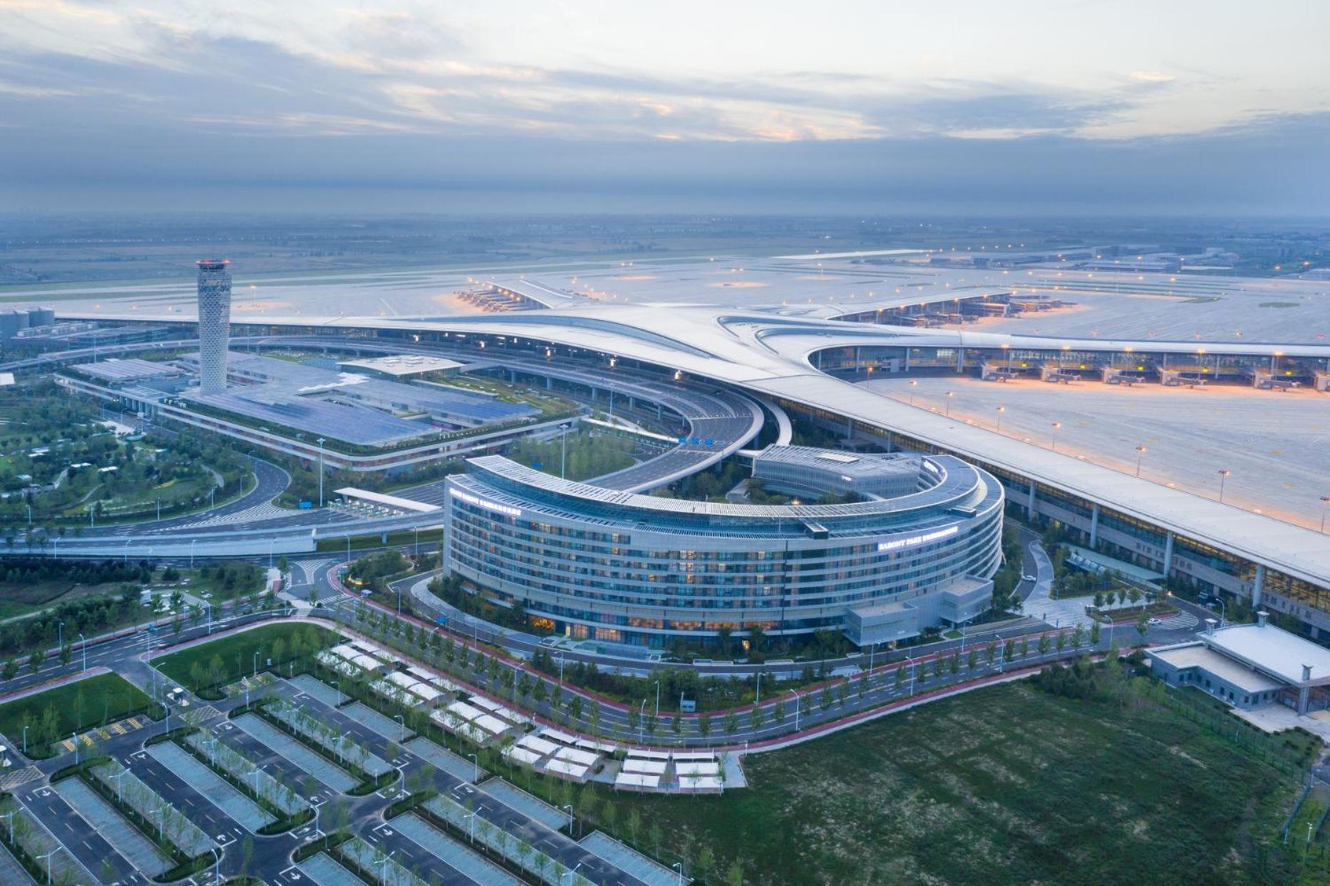 Grand Barony Qingdao Airport Hotel Bagian luar foto