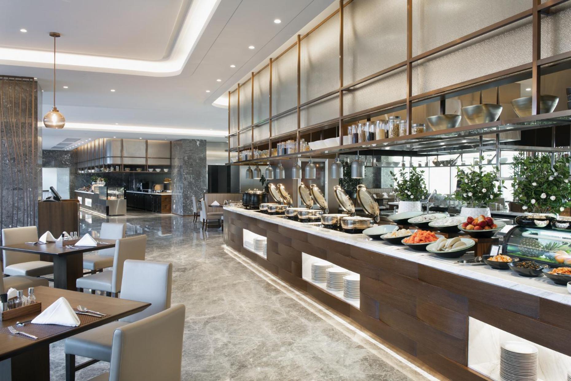 Grand Barony Qingdao Airport Hotel Bagian luar foto